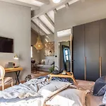 Nautilus Villa *